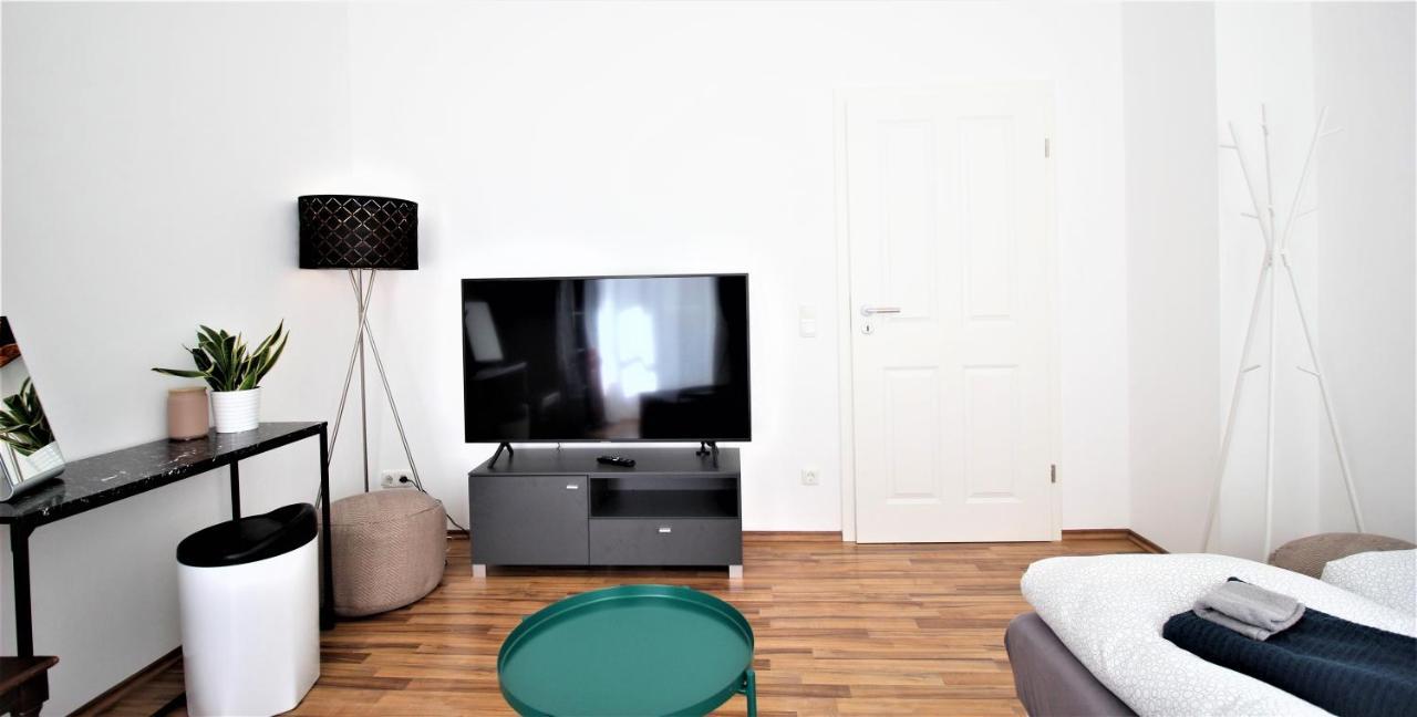 ➤Private Room - Heart Of Downtown With Terrace Würzburg Buitenkant foto