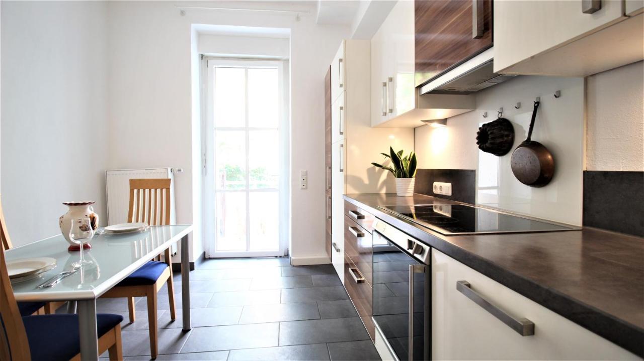 ➤Private Room - Heart Of Downtown With Terrace Würzburg Buitenkant foto
